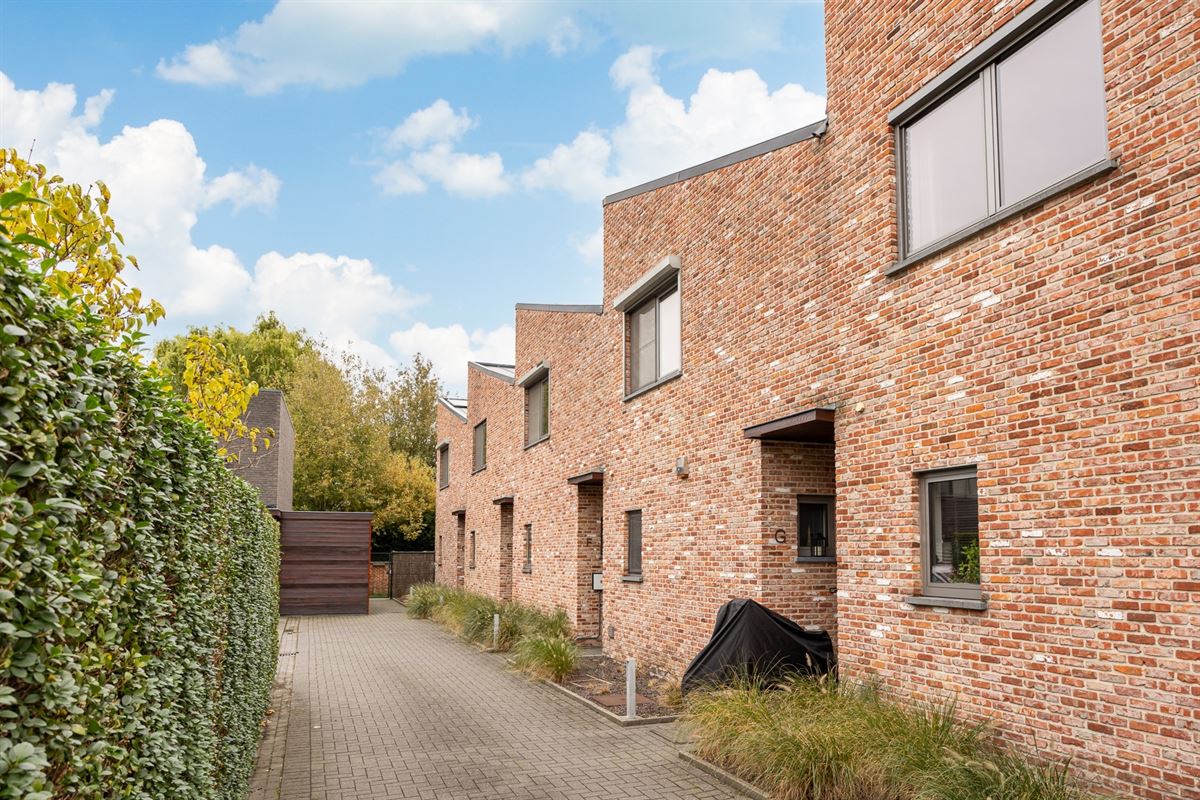 Halfopen energiezuinige woning met drie slaapkamers