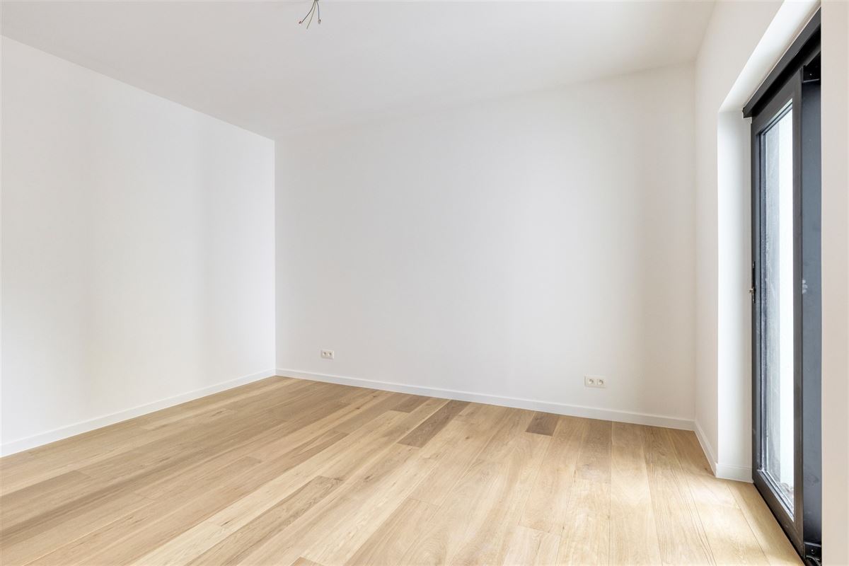 Prachtig gerenoveerd huis met tuin en 4 slaapkamers centrum Mortsel