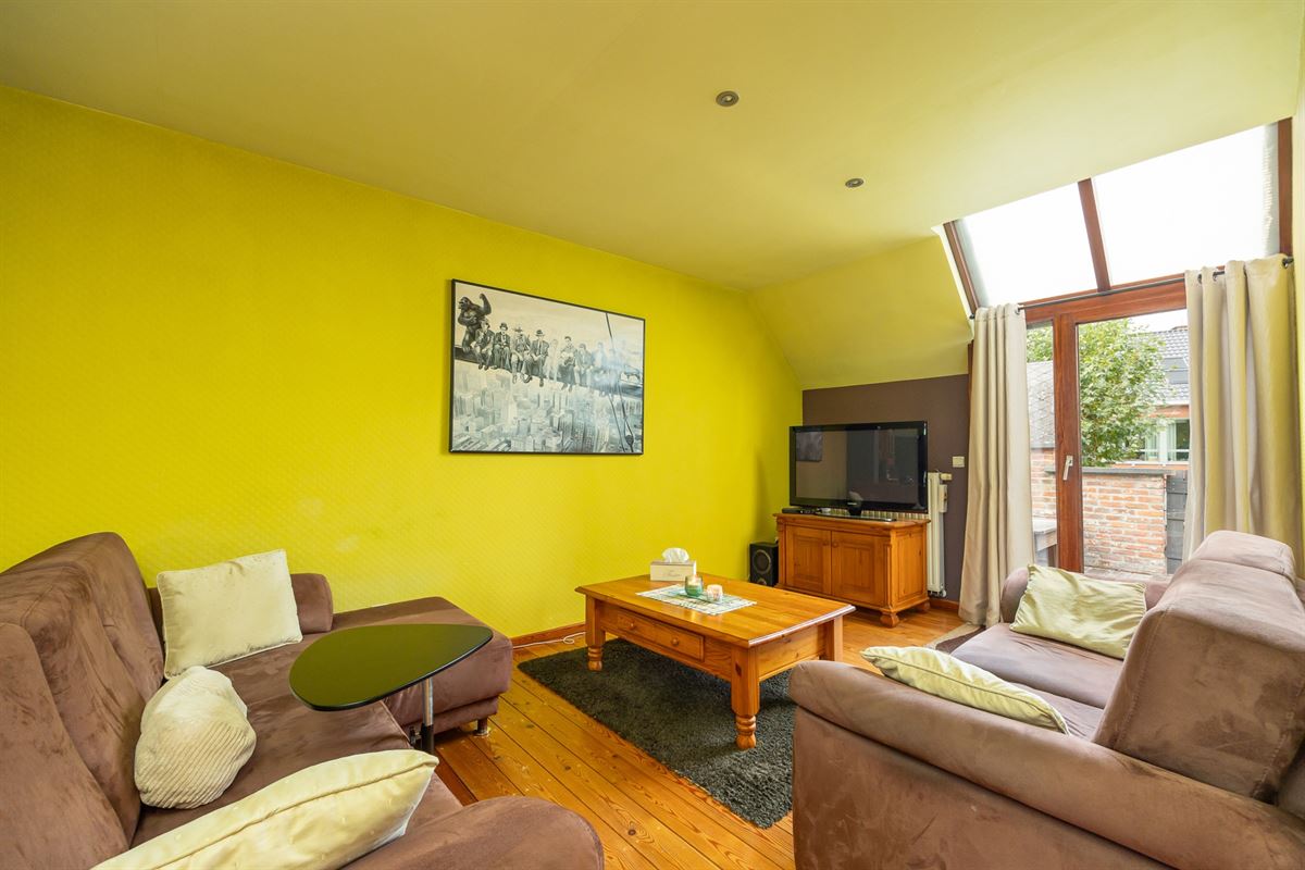 Ruime woonst, polyvalente ruimte, studio en garage