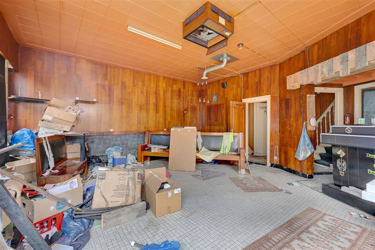 Te renoveren handelshuis op toplocatie