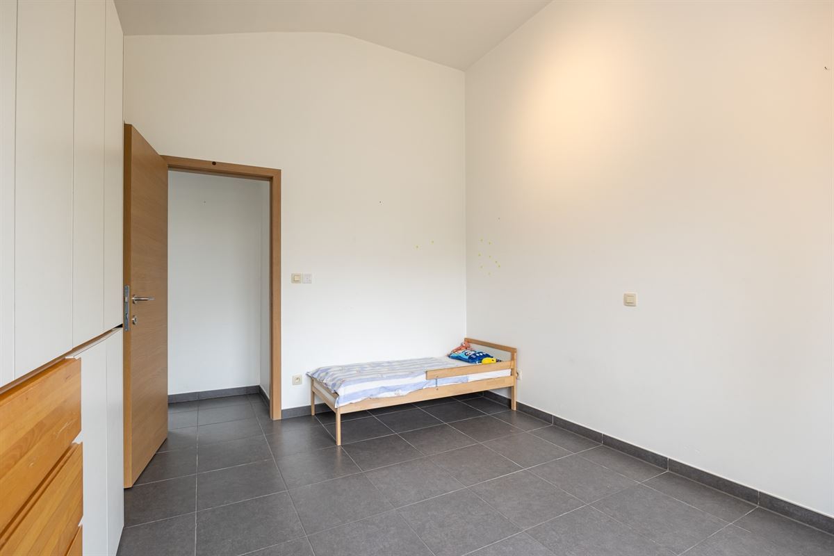 Halfopen energiezuinige woning met drie slaapkamers