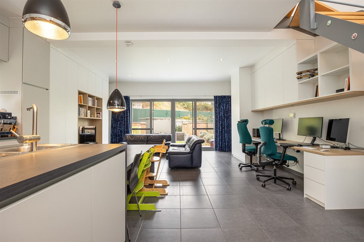 Halfopen energiezuinige woning met drie slaapkamers