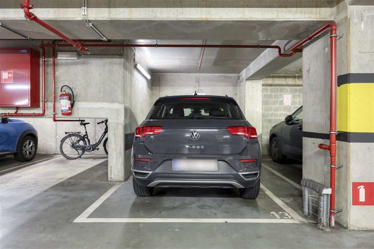 Instapklaar appartement met 2 slpks met terras in centrum Antwerpen