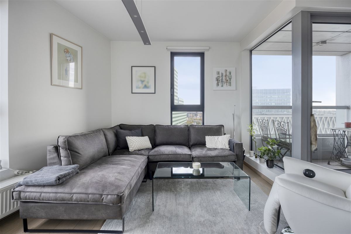 Instapklaar appartement met 2 slpks met terras in centrum Antwerpen