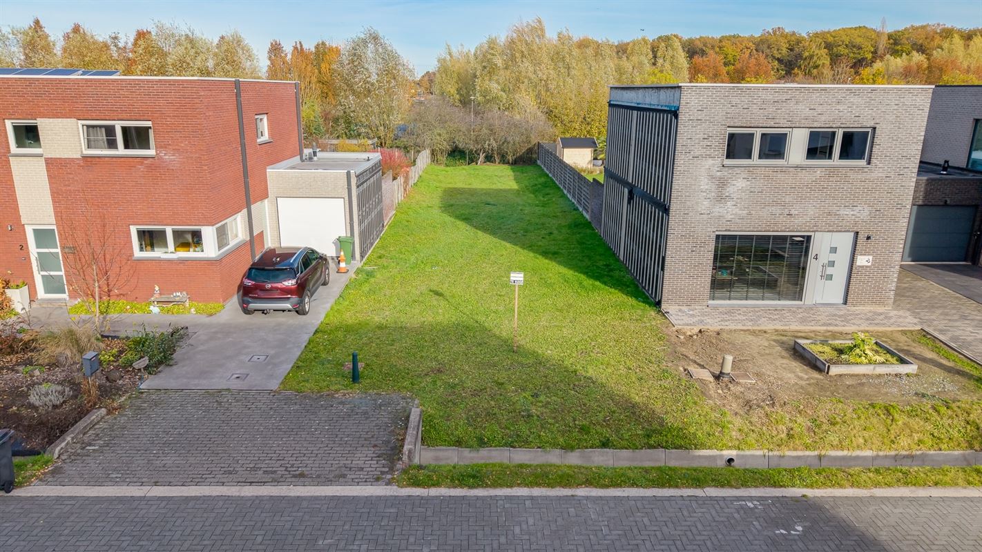 Perceel bouwgrond van 448 m² voor HOB in doodlopende straat