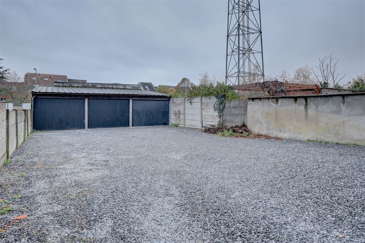 Opbrengsteigendom: 5 garages te koop in Mechelen