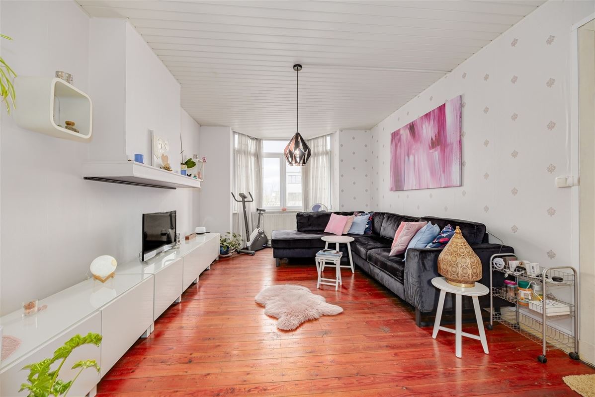 Instapklaar appt met 2 slaapkamers veel charme