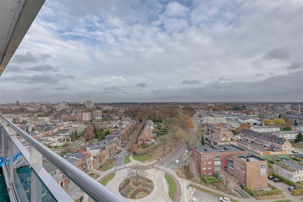 Appartement met 2 slaapkamers en twee terrassen