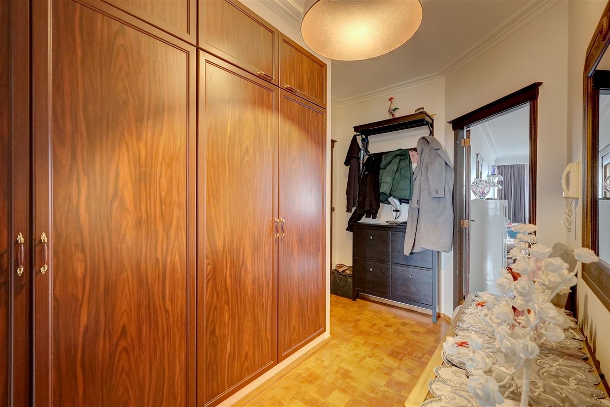 Appartement met 2 slaapkamers en twee terrassen
