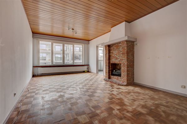 Leuk 2-slaapkamer appartement met terras en garagebox in Wilrijk