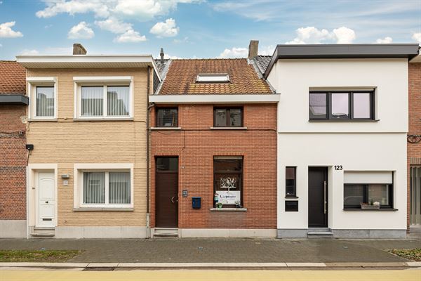 Charmant huis met twee slpks en leuke tuin
