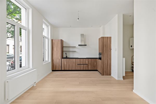 Instapklaar appartement met 2 slaapkamers in Antwerpen