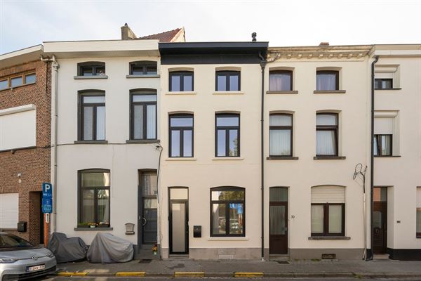 Volledig gerenoveerde woning met tuin in Mechelen