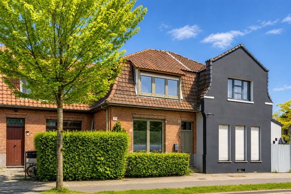 Charmant huis met 3 slaapkamers en tuin in Berchem