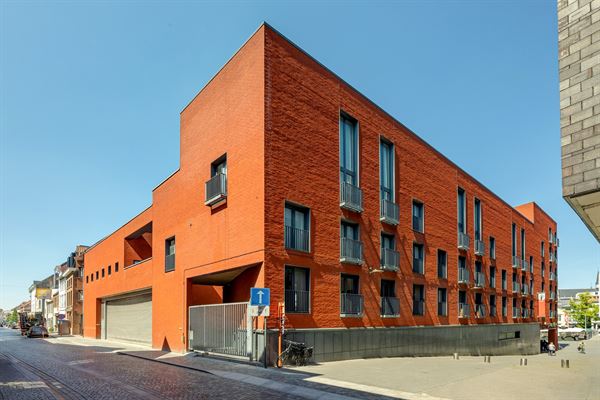 Instapklaar appartement met terras in centrum Mechelen
