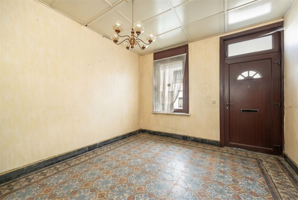 Te renoveren rijwoning nabij centrum Mechelen