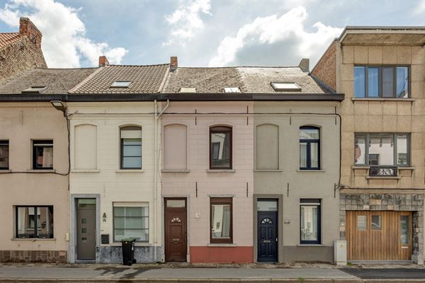 Te renoveren rijwoning nabij centrum Mechelen