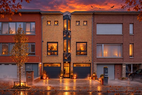 Prachtig, uniek appartement met 1 slaapkamer, terras en garage!