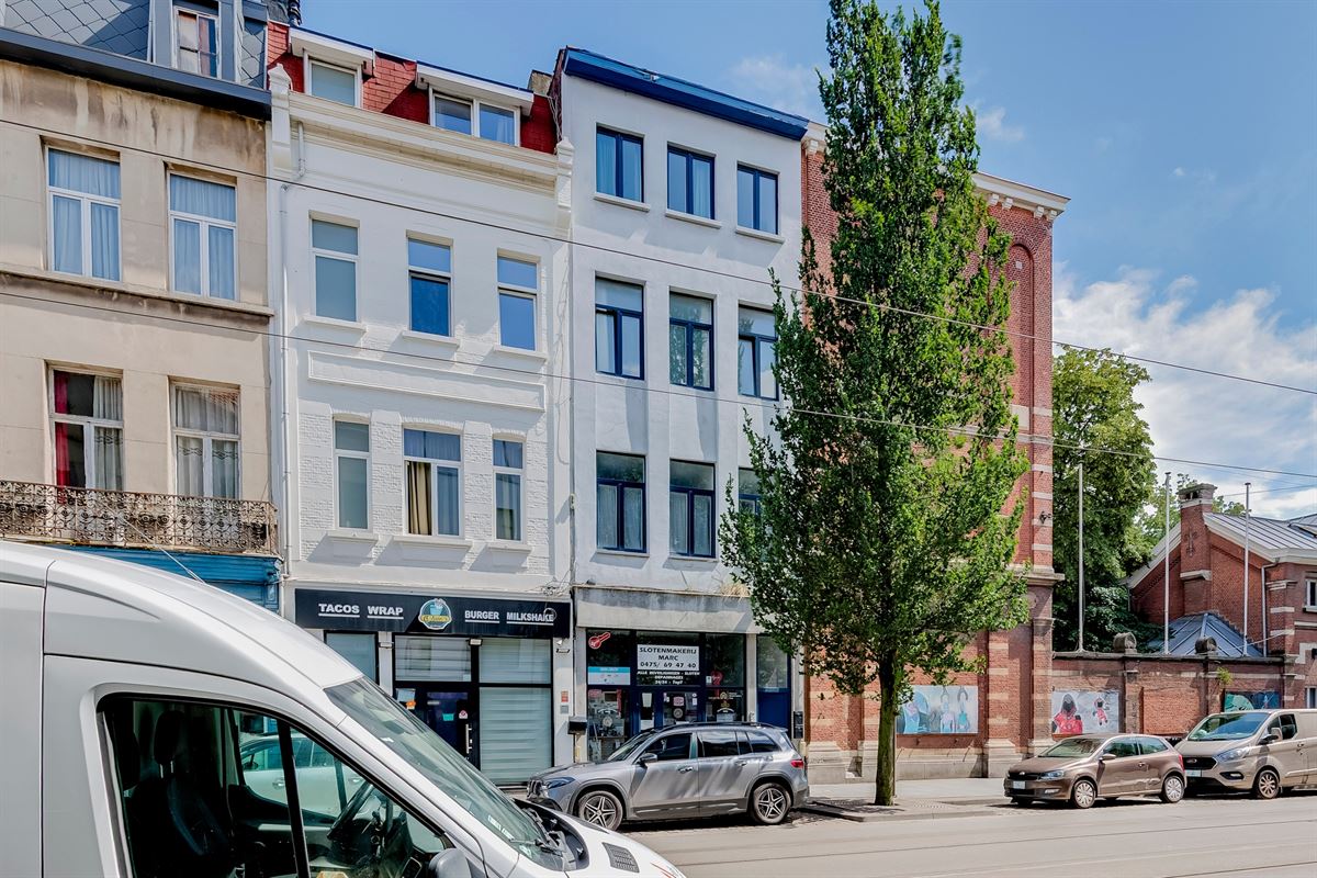 Lichtrijk appartement met 2 slaapkamers