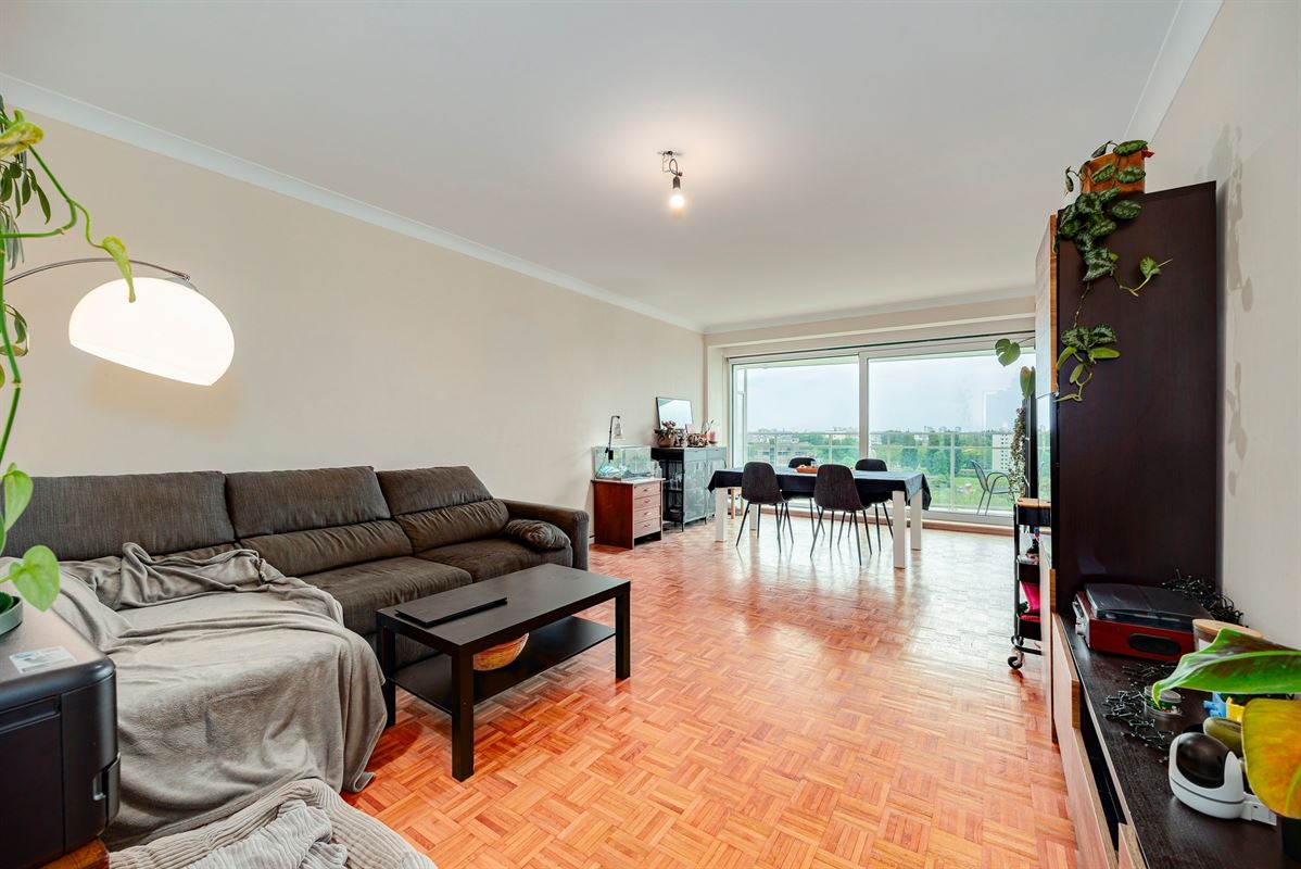 Instapklaar 2 slpk appartement met autostaanplaats