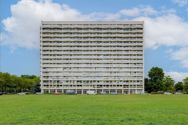 Instapklaar 2 slpk appartement met autostaanplaats