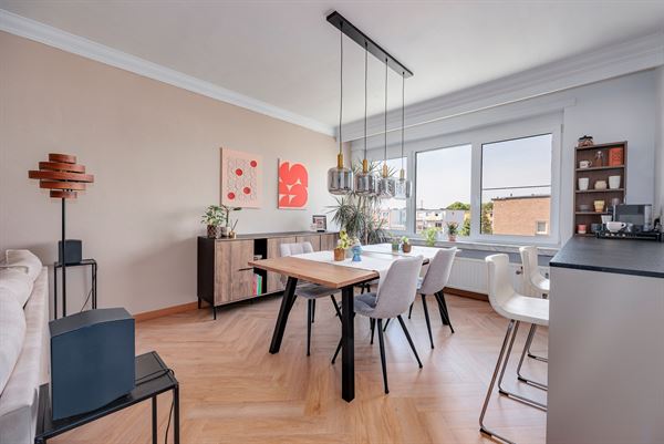 Appartement 2 slpk met terras en garagebox