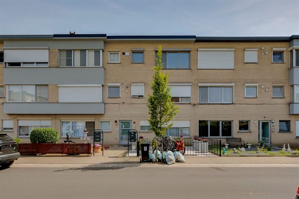Appartement 2 slpk met terras en garagebox