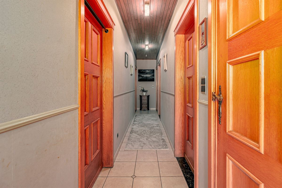 Ruime open bebouwing met 5 slaapkamers op een perceel in het landelijke Eindhout