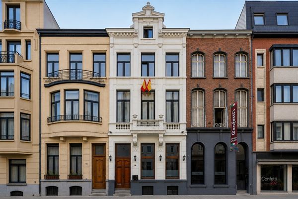 Appartement met 1 slaapkamer en zonnig terras