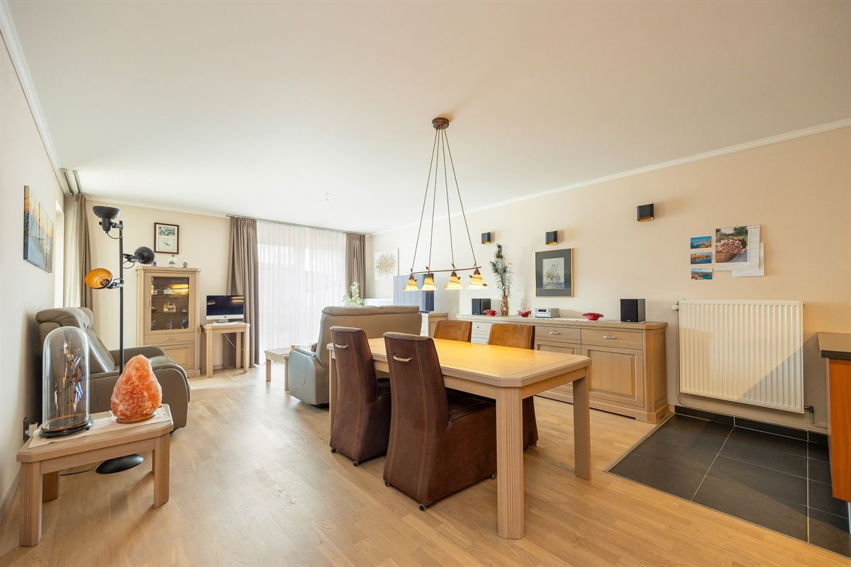 Instapklaar energiezuinig appartement met 2 slaapkamers en terras in Burcht