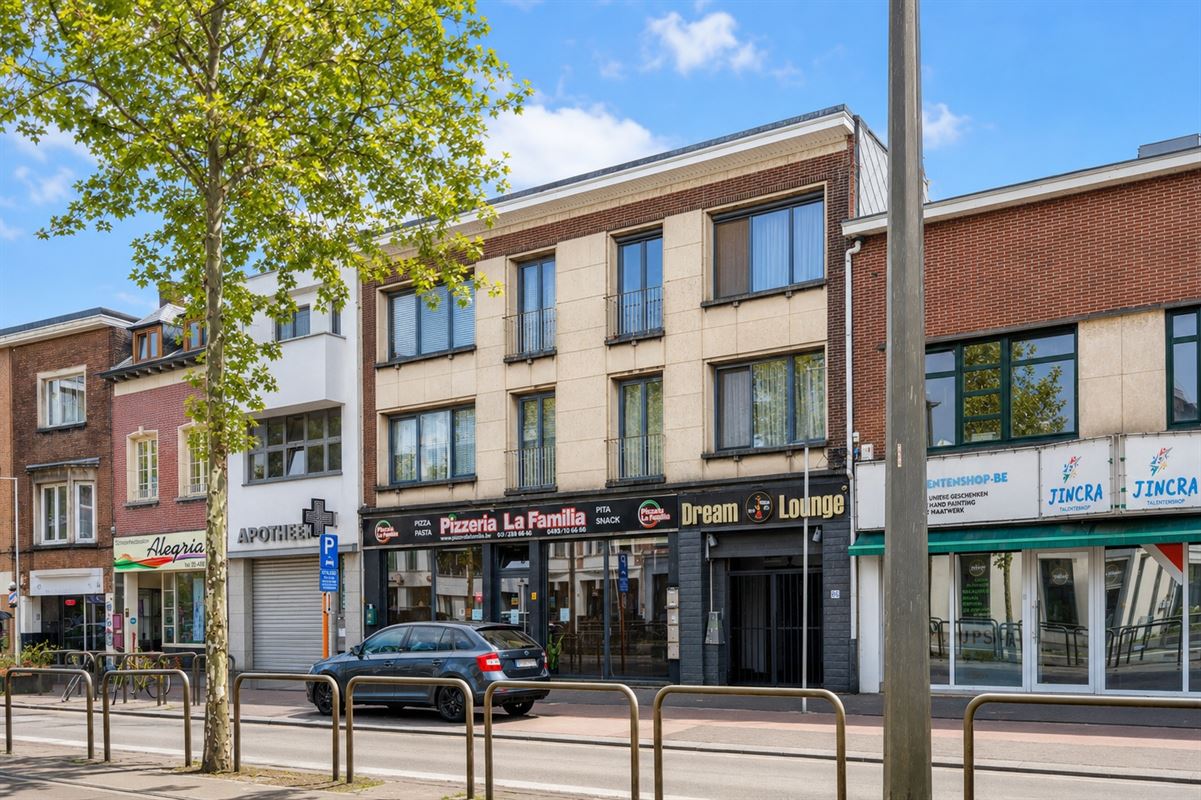 Appartement met 1 slaapkamer en overdekt terras centrum Mortsel