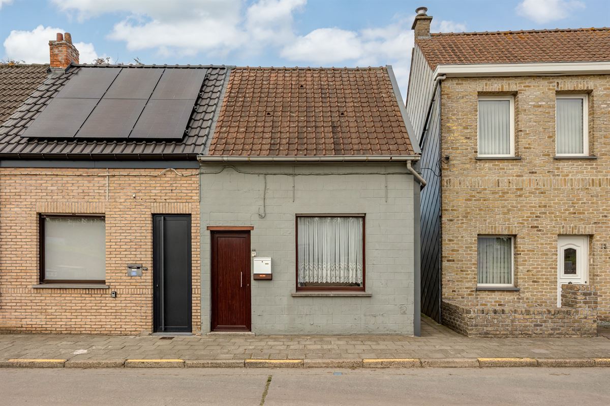 Te renoveren woning op mooi perceel van 256m²
