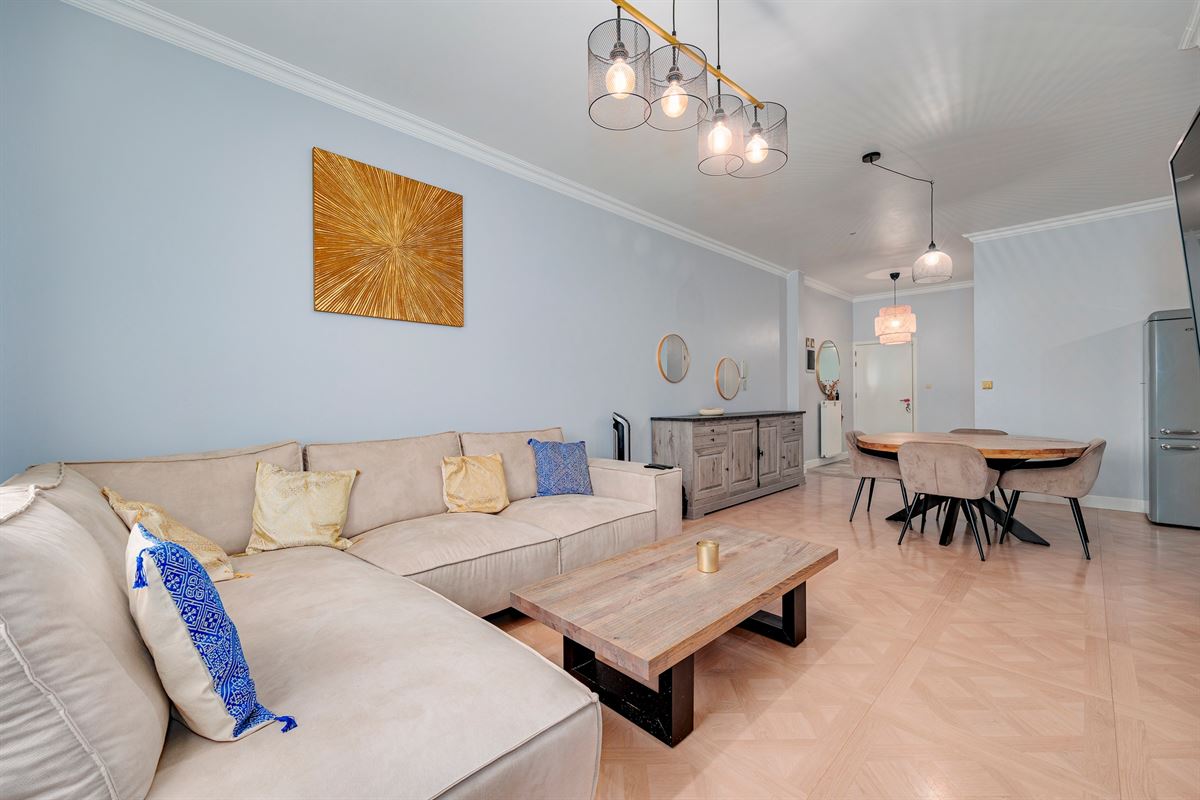 Prachtig appartement met 2 slaapkamers en gezellig dakterras!