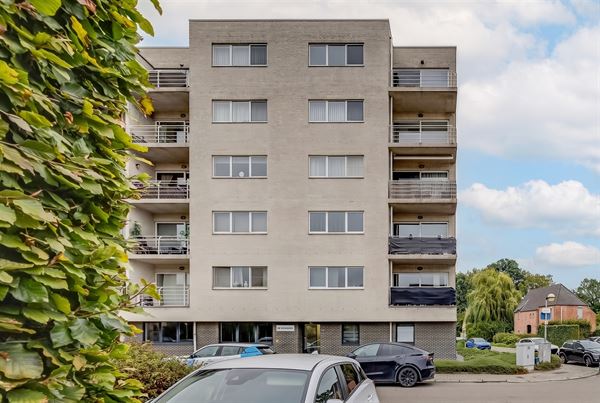 Ruim3-slpk appartement met terras en P