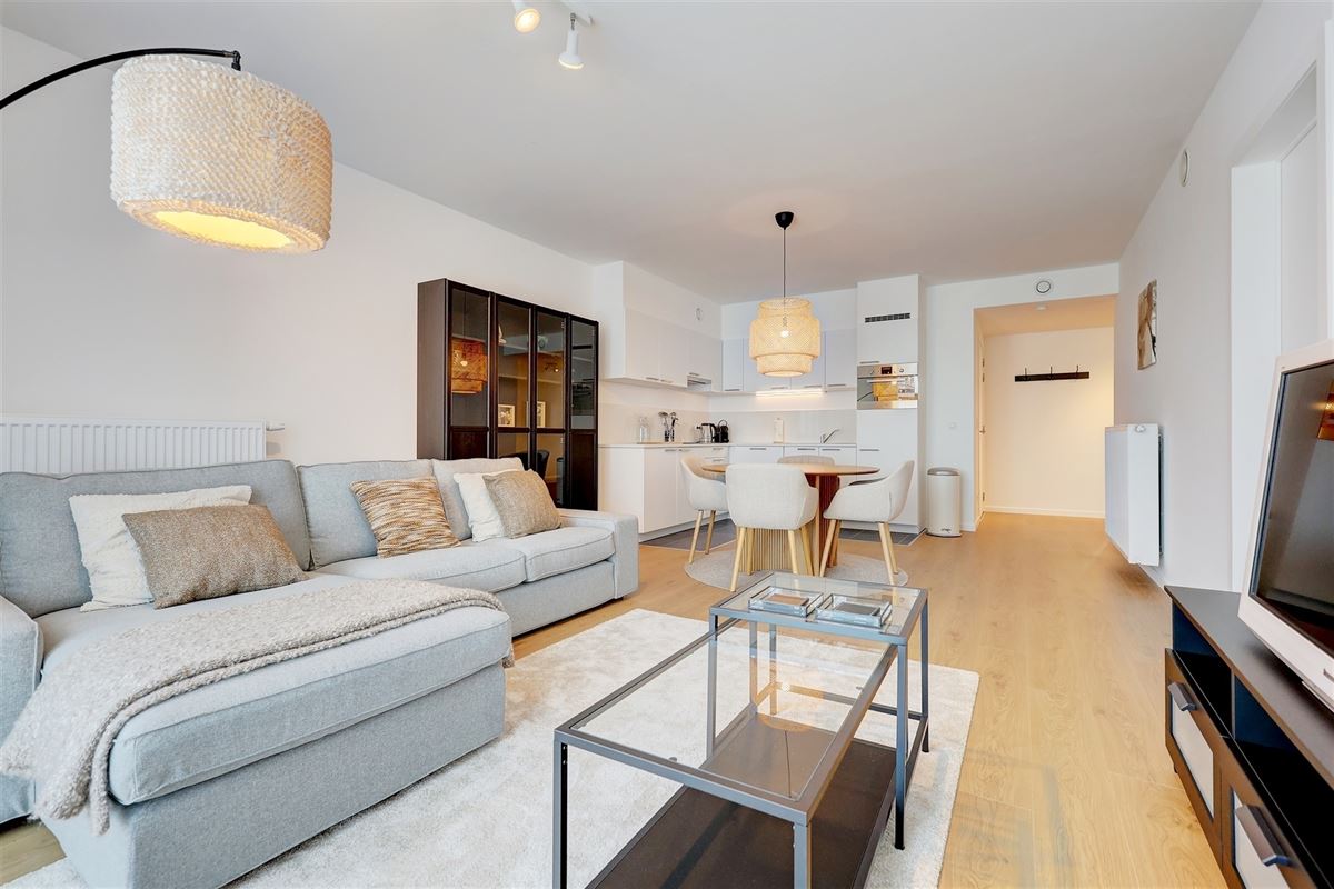 Nieuw gemeubeld appartement met 3 slaapkamers en 3 badkamers Antwerpen