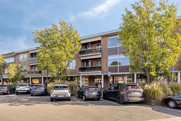 Appartement met 3 slaapkamers, 2 terrassen en parking