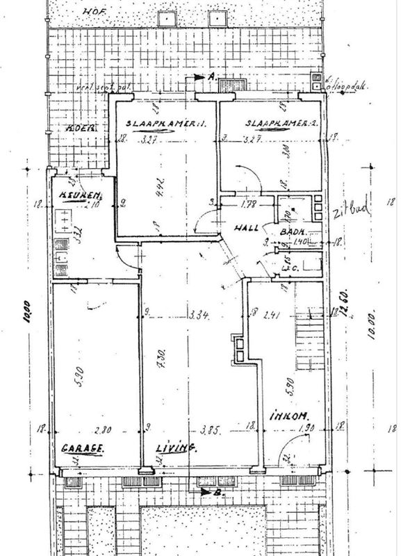 Gelijkvloers appartement met 2 slpk, garage en tuintje