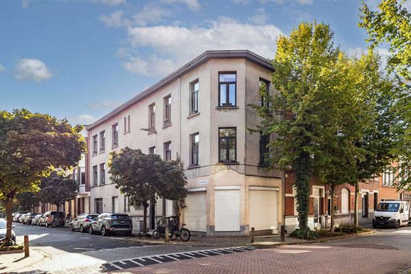 Charmant appartement met 2 slaapkamers en kelderberging in Deurne Zuid!