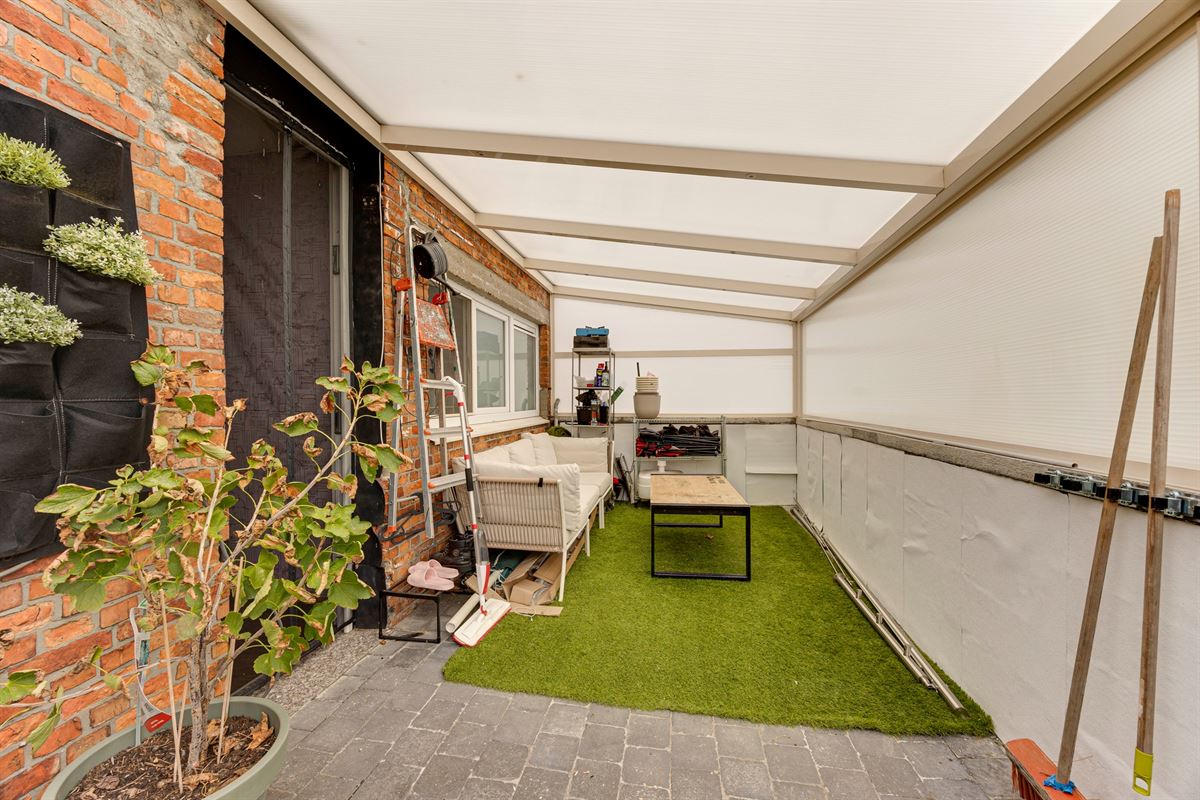 Duplex met 3 slpks en 2 bdks op +/- 159m²