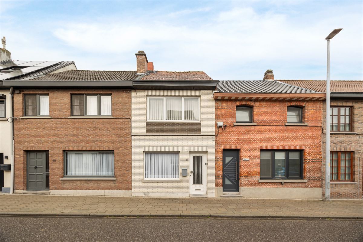 huis met twee slaapkamers en tuin