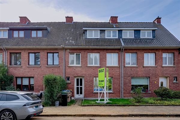 Instapklare woning met 4 (mog 5.) slaapkamers en tuin op rustige locatie!