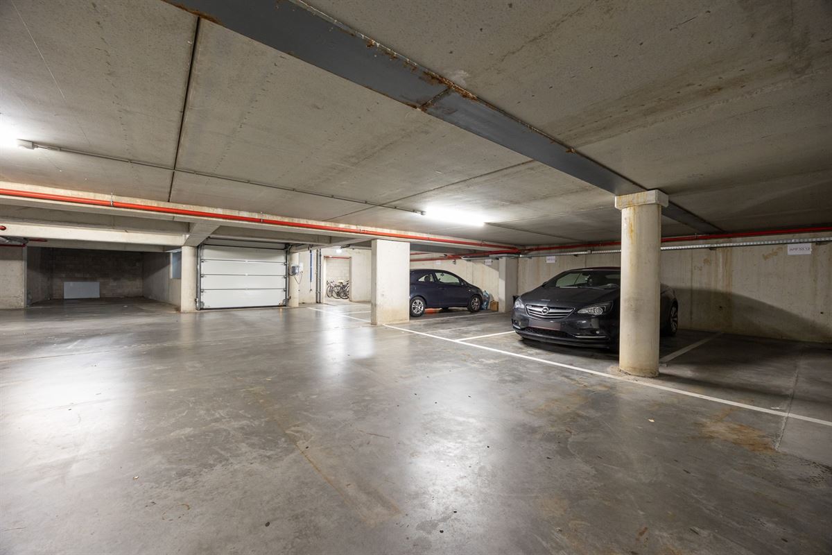 Gelijkvloers appartement met ruime tuin