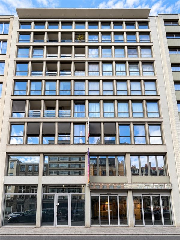 Ruim appartement met twee slaapkamers te Mechelsesteenweg