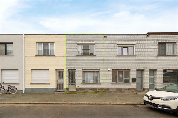 Gezinswoning met twee slaapkamers en tuin