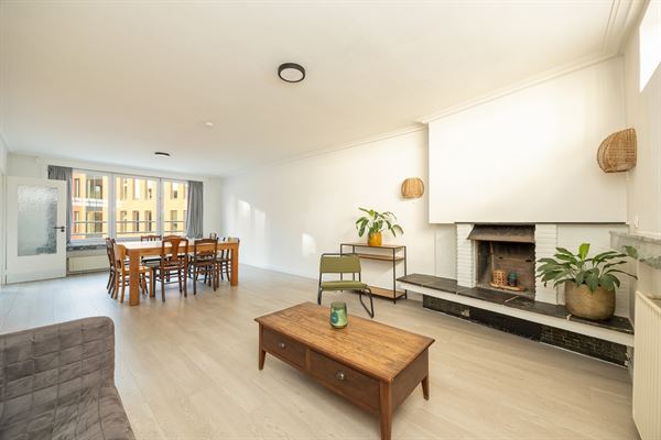 Ruim appartement met 3 slaapkamers en staanplaats