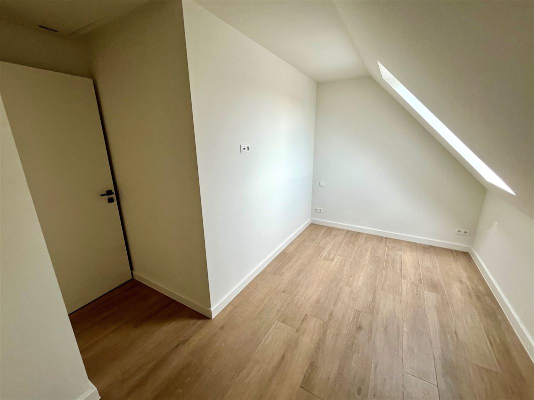Penthouse met dakterras op het zuiden en 2 slaapkamers.