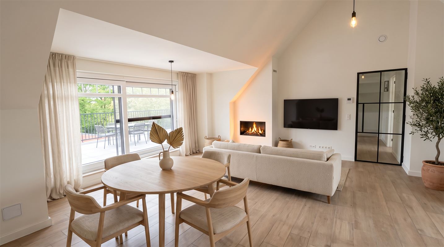 Penthouse met dakterras op het zuiden en 2 slaapkamers.