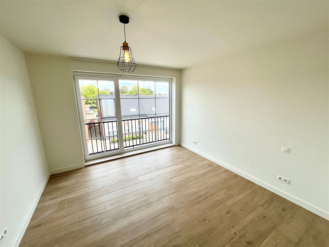 Penthouse met dakterras op het zuiden en 2 slaapkamers.