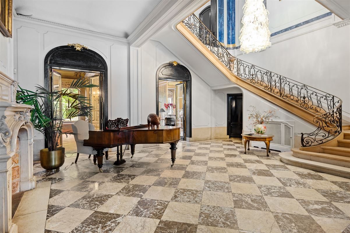 Meesterwoning "Hotel Fribourg"