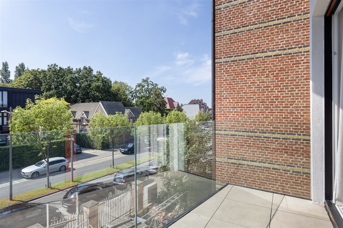 Prachtige penthouse met terras en 2 slaapkamers.